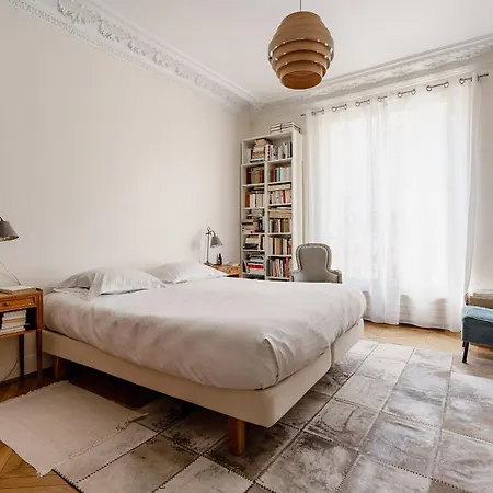 Apartment Veeve - Eiffel Chronicles *