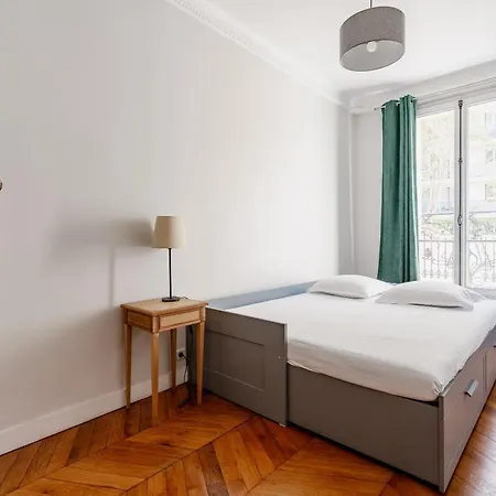 Apartment Veeve - Eiffel Chronicles *